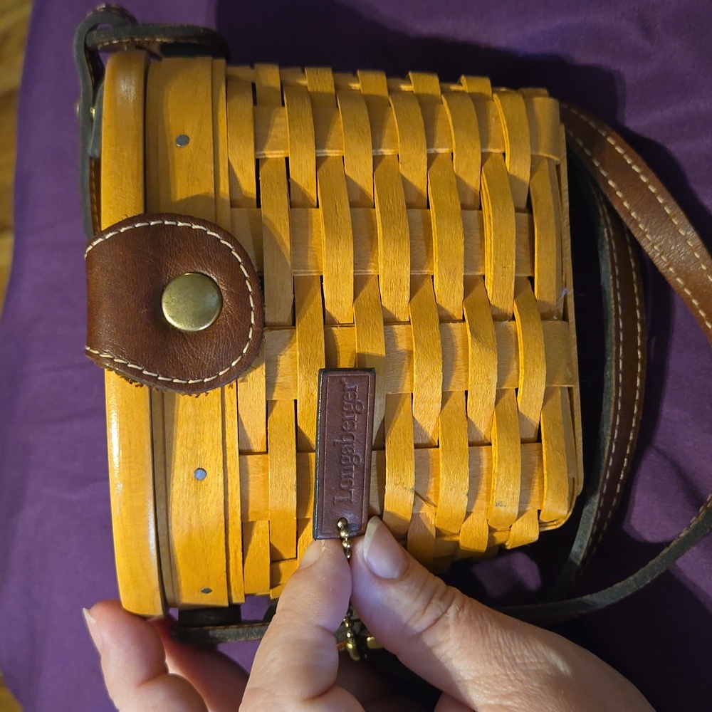 Small hand woven Longaberger basket purse